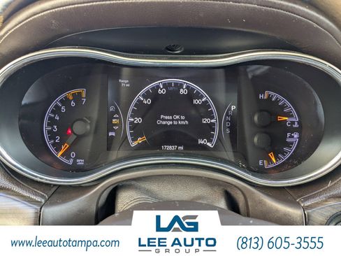 Used 2014 Jeep Grand Cherokee Overland w/ Advanced Technology Group image 28