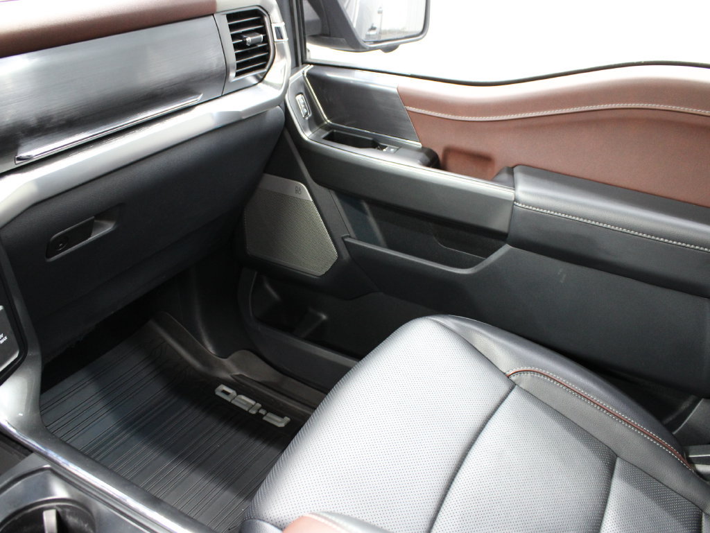 Used 2023 Ford F150 Lariat w/ Equipment Group 502A High AWD/4WD image 31