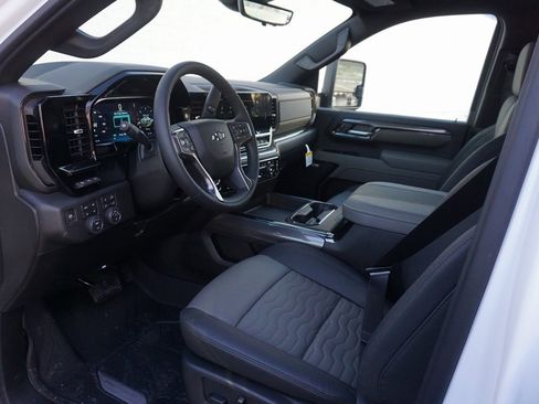 New 2026 Chevrolet Silverado 2500 ZR2 w/ LPO, Dark Essentials Package image 9