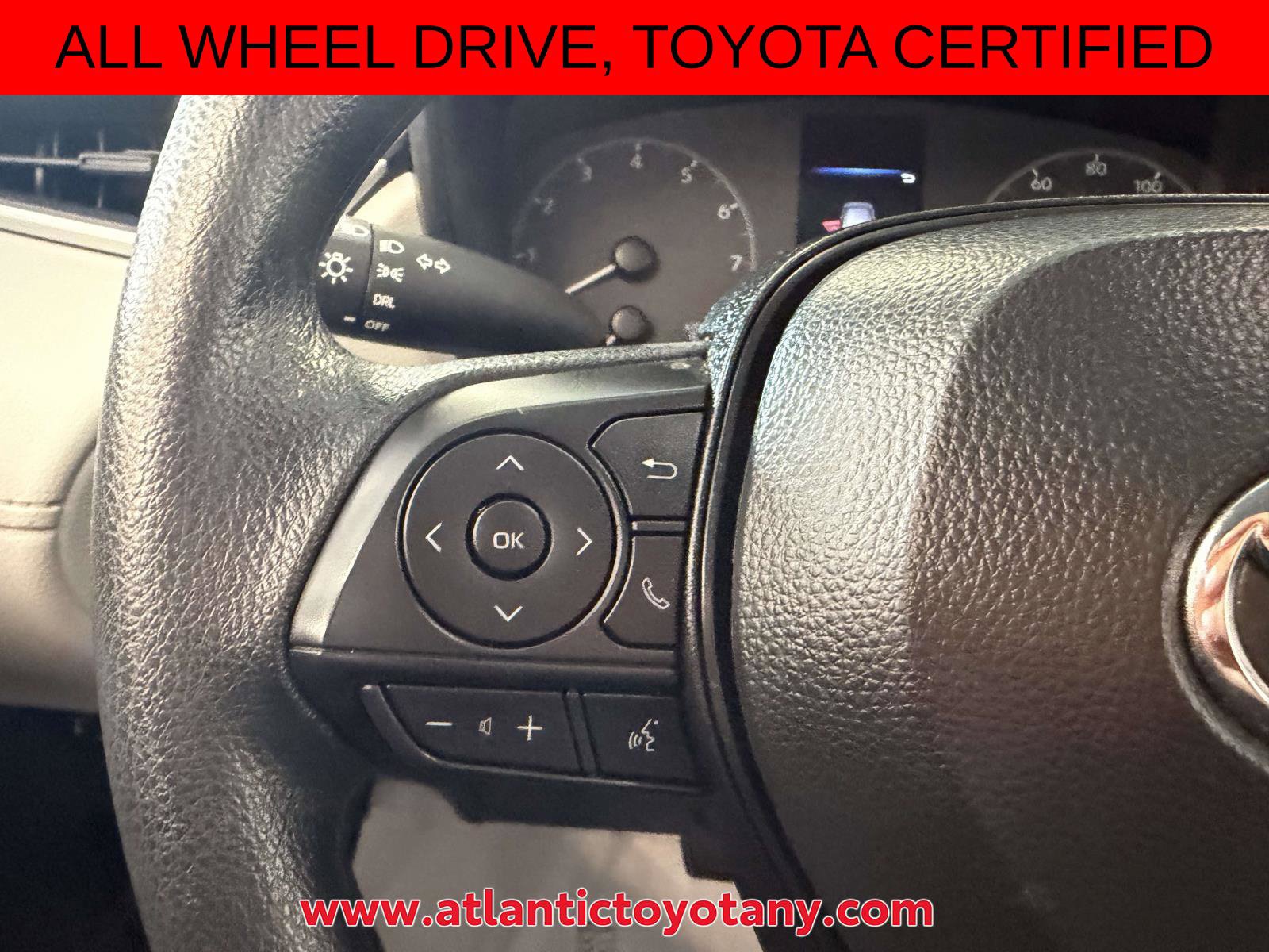 Certified 2024 Toyota Corolla Cross L AWD/4WD image 27