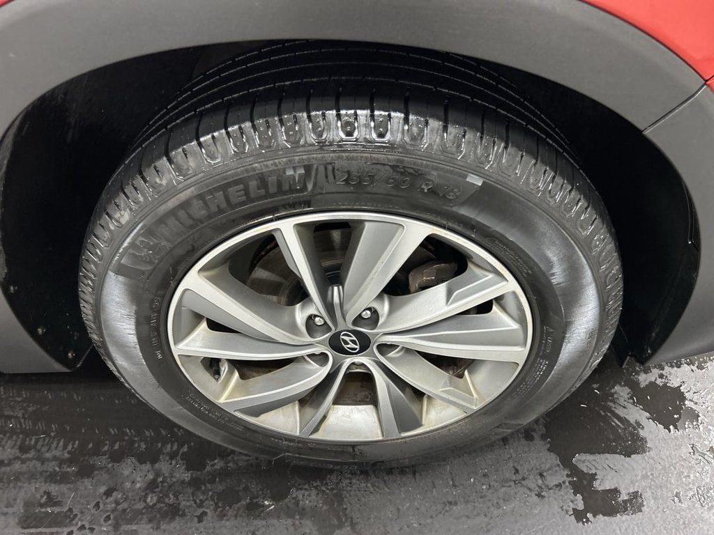 Used 2020 Hyundai Santa Fe SEL w/ Convenience + Premium Package AWD/4WD image 8