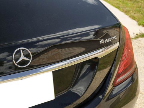 Used 2017 Mercedes-Benz S 550 4MATIC Sedan image 54