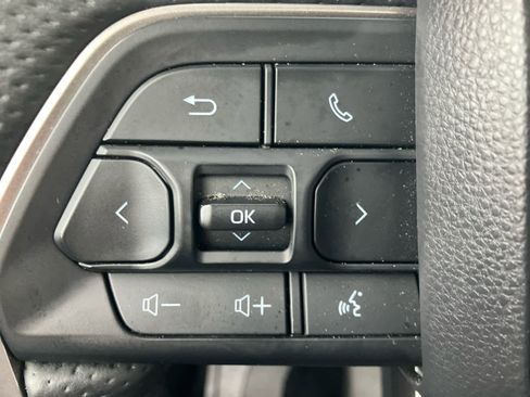 Used 2025 Toyota Sequoia Limited image 19