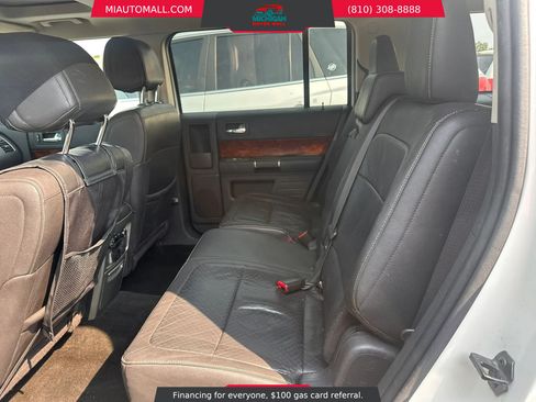 Used 2012 Ford Flex Limited FWD image 20