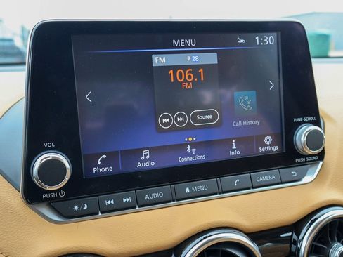 New 2025 Nissan Sentra SV w/ SV Premium Package image 5