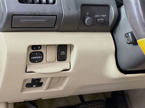 Used 2007 Lexus RX 400h AWD image 10