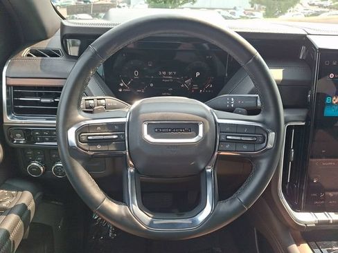 Certified 2025 GMC Yukon XL Denali AWD/4WD image 21