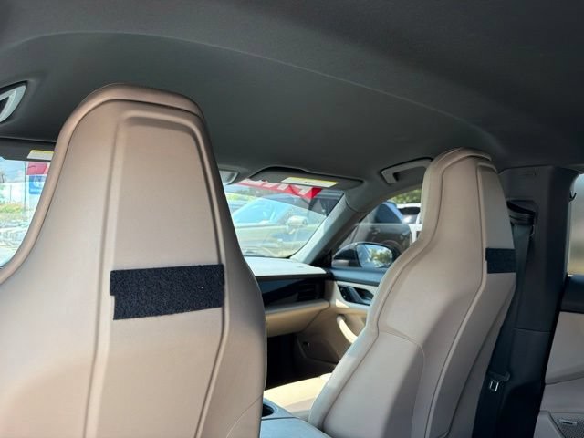 Used 2021 Porsche Taycan RWD image 30