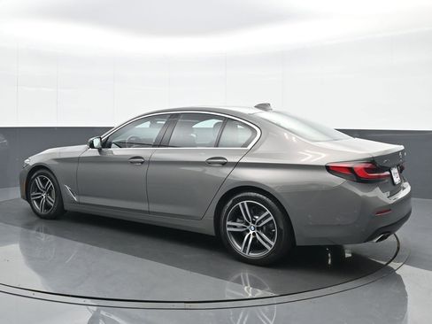 Used 2022 BMW 530i xDrive AWD/4WD image 4