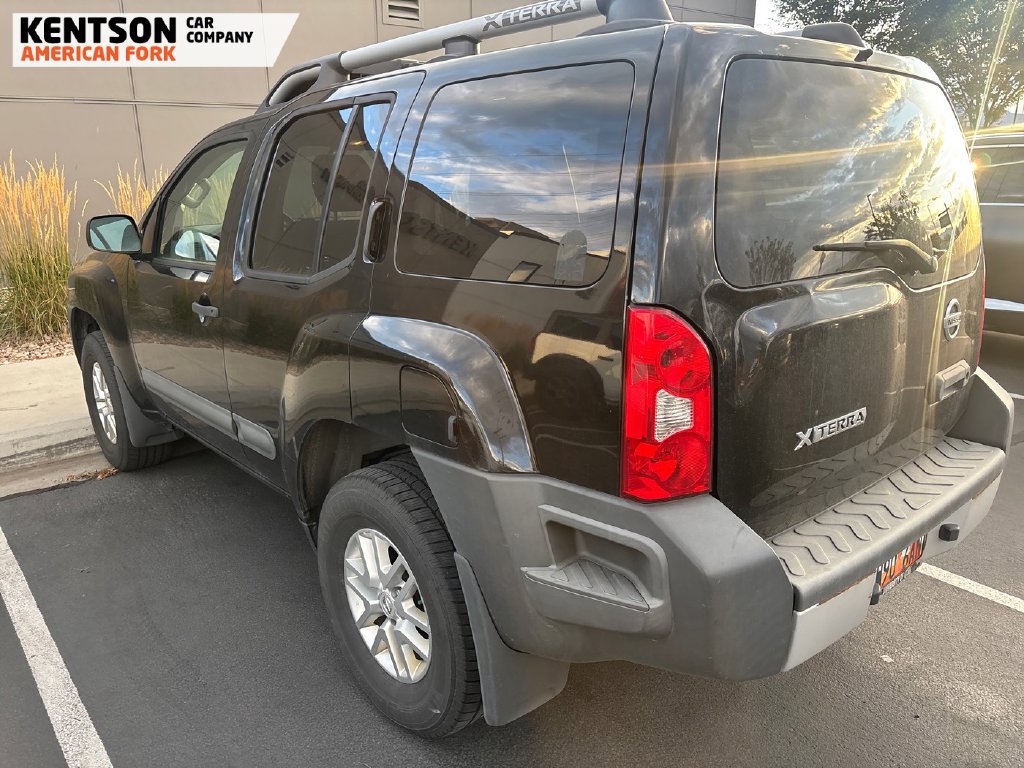 Used 2014 Nissan Xterra S AWD/4WD image 3