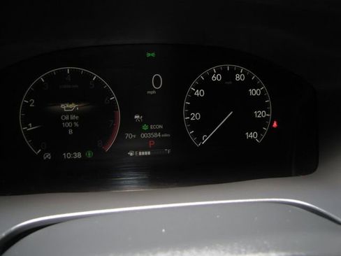 Certified 2025 Honda CR-V EX image 4