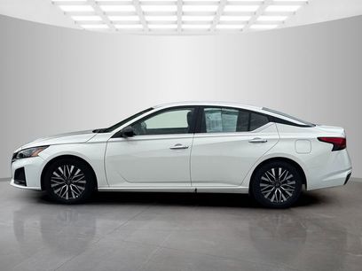 Used 2025 Nissan Altima 2.5 SV