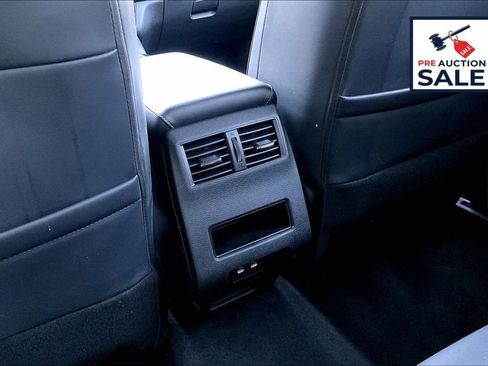 Used 2025 Mitsubishi Outlander SE AWD/4WD image 34