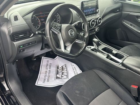 Used 2021 Nissan Sentra SV FWD image 12