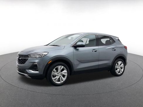 Used 2025 Buick Encore GX Preferred AWD/4WD image 3