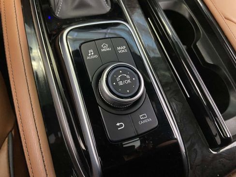 Used 2024 INFINITI QX80 Sensory w/ All-Season Package image 26