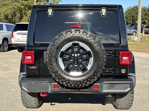 Used 2021 Jeep Wrangler Unlimited Rubicon image 5