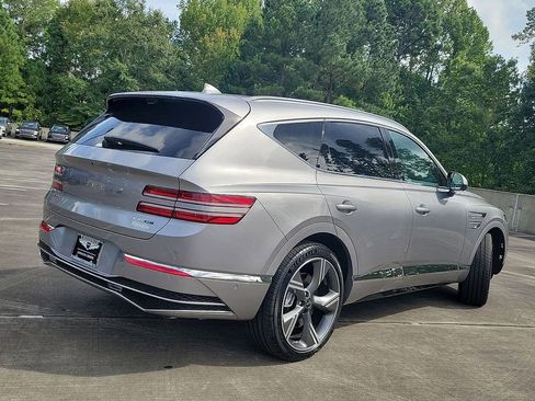 Used 2025 Genesis GV80 3.5T Prestige image 12