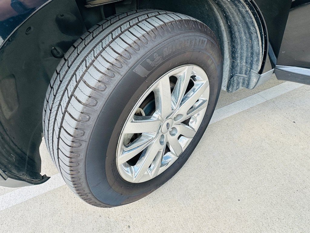 Used 2014 Ford Edge SEL w/ Equipment Group 205A AWD/4WD image 31