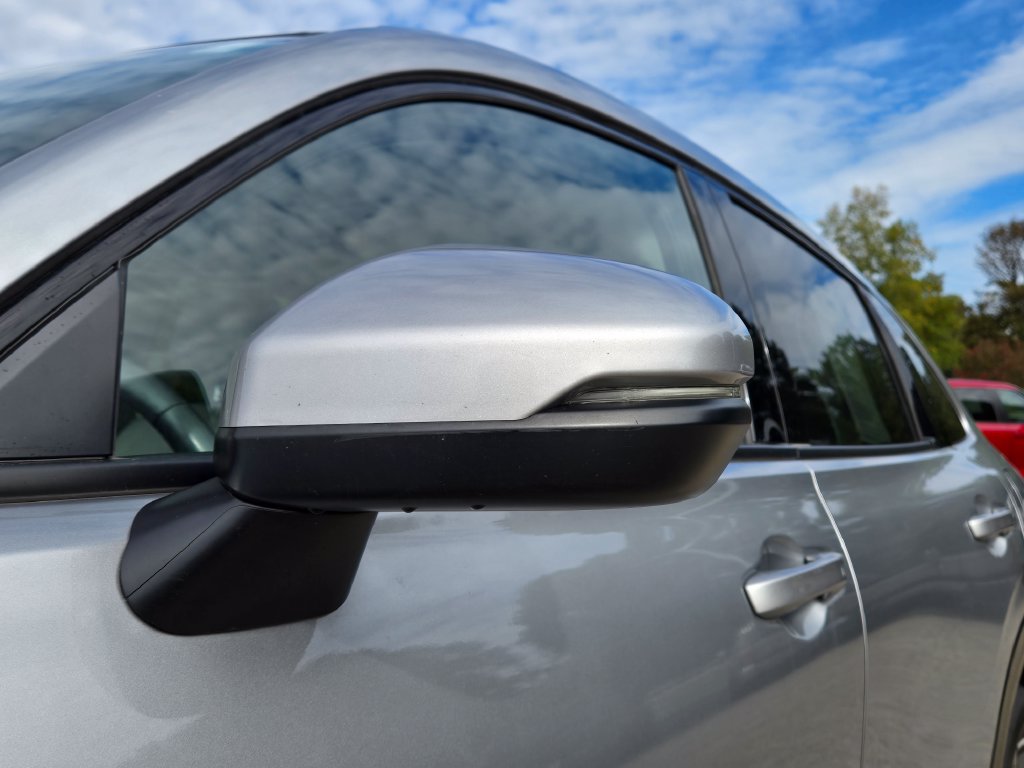 Used 2024 Honda HR-V EX-L image 11