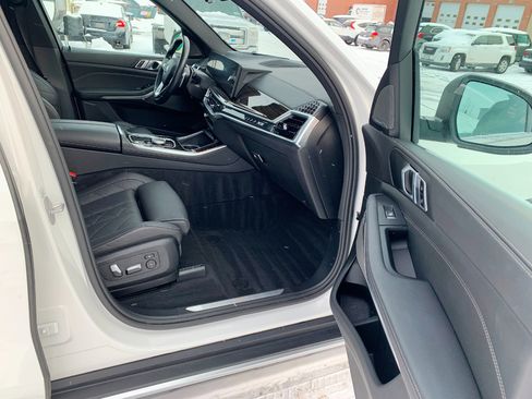 Used 2024 BMW X5 xDrive40i image 17