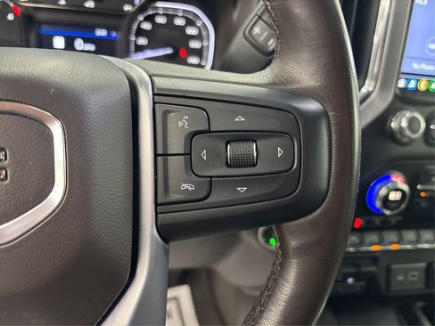 Used 2019 GMC Sierra 1500 SLT w/ SLT Premium Plus Package AWD/4WD image 28