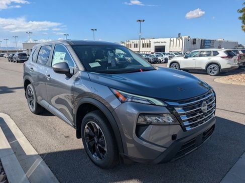 New 2026 Nissan Rogue SV image 3