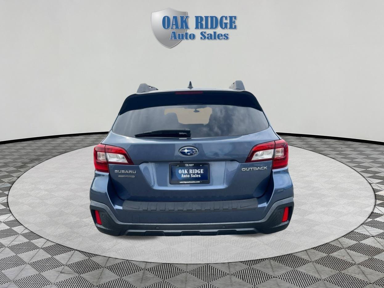 Used 2018 Subaru Outback 2.5i Limited AWD/4WD image 6