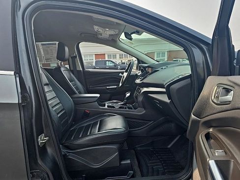 Used 2019 Ford Escape SEL image 35