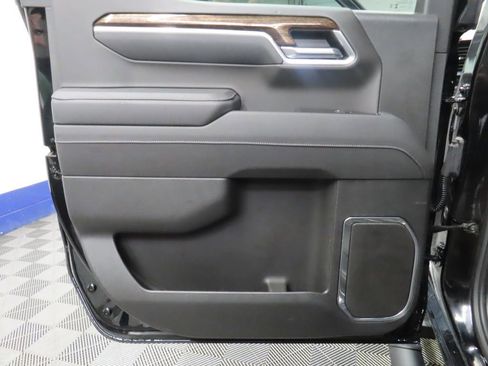 Used 2025 GMC Sierra 1500 Elevation AWD/4WD image 49