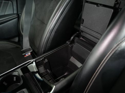 Used 2019 Ford Edge ST w/ Convenience Package image 36