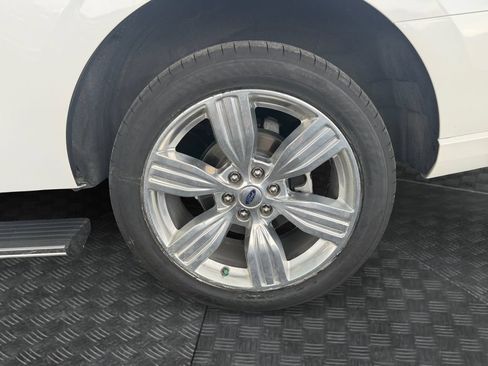 Certified 2023 Ford Expedition Platinum AWD/4WD image 19