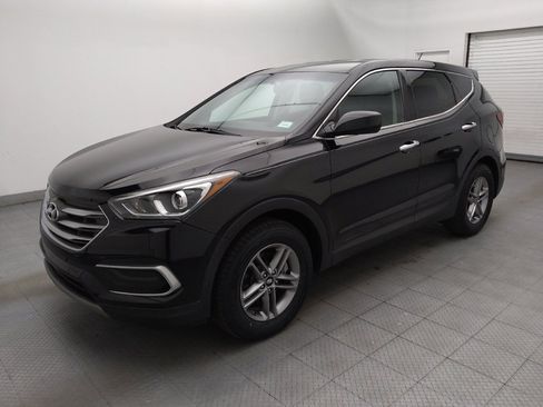 Used 2018 Hyundai Santa Fe Sport FWD image 2