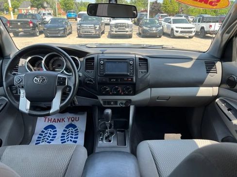Used 2014 Toyota Tacoma 4x4 Double Cab w/ Convenience Package image 13