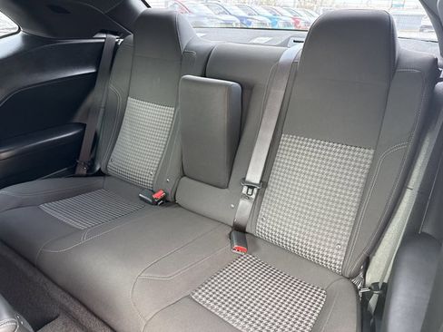 Used 2023 Dodge Challenger SXT w/ Blacktop Package image 6