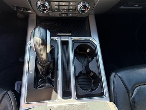 Used 2019 Ford F150 Platinum image 28