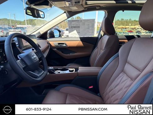 New 2026 Nissan Rogue Platinum image 21