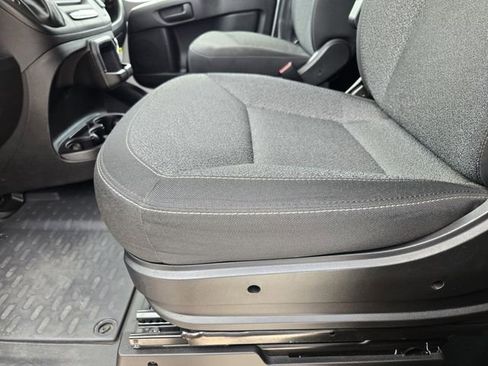 Used 2025 RAM ProMaster 2500 w/ Convenience Group FWD image 25