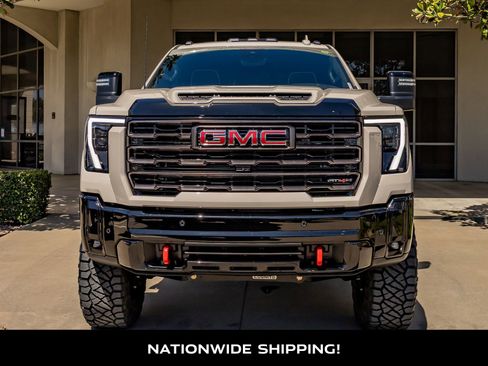 Used 2026 GMC Sierra 2500 AT4X image 4
