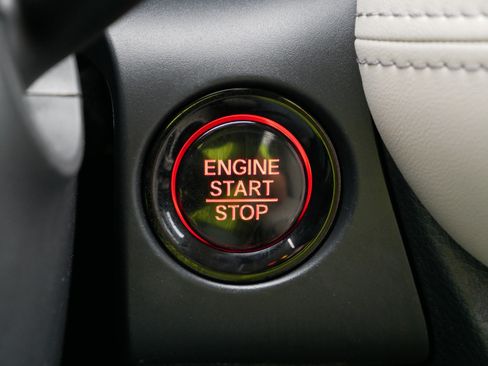 Certified 2024 Honda HR-V EX-L image 29