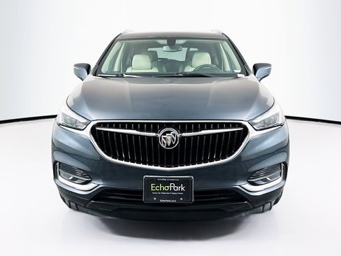 Used 2019 Buick Enclave Essence AWD/4WD image 2