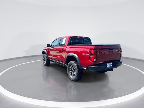 Used 2024 Chevrolet Colorado ZR2 w/ Technology Package AWD/4WD image 7
