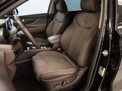 Used 2019 Hyundai Santa Fe SEL FWD image 3