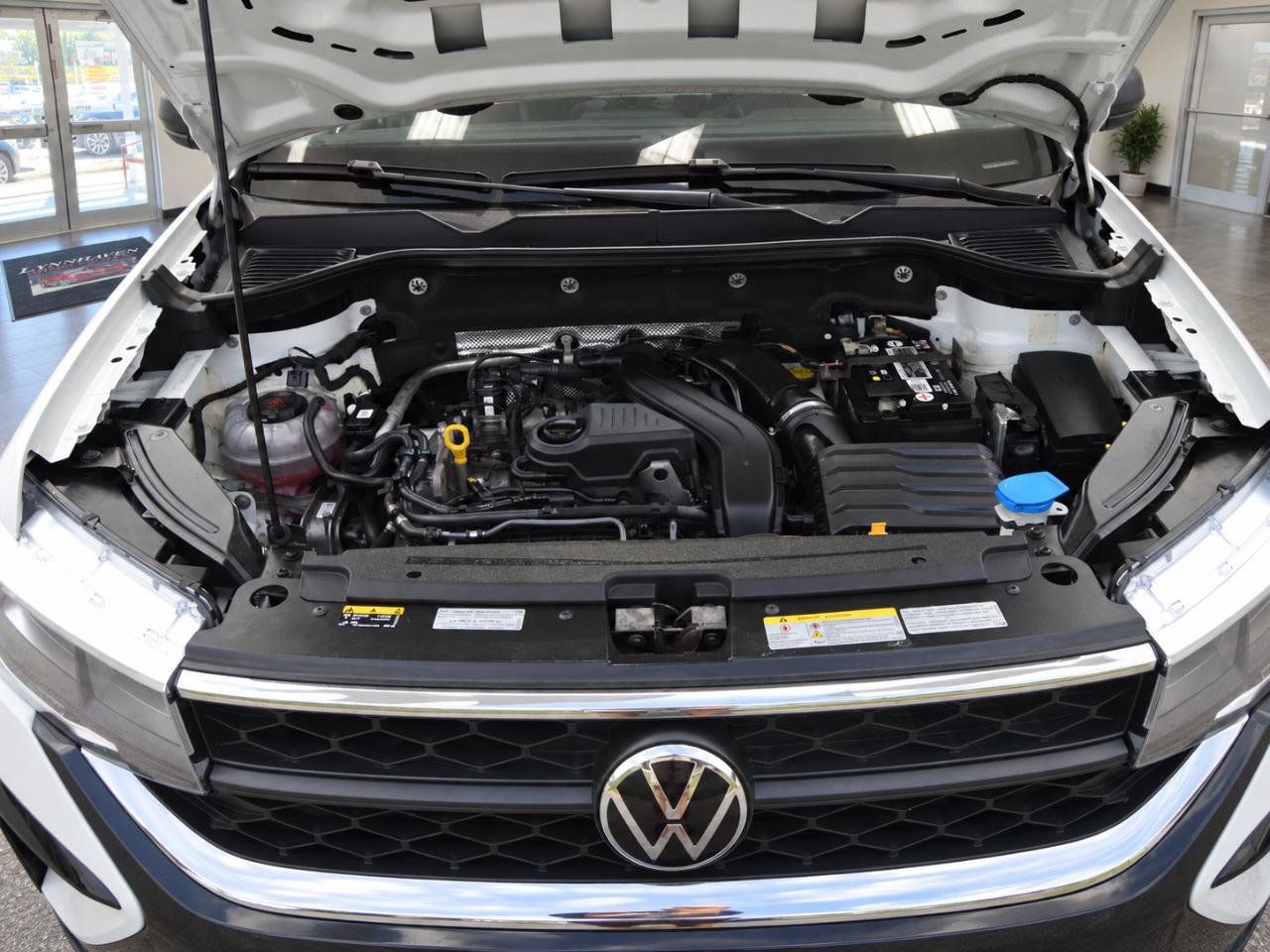 Used 2022 Volkswagen Taos S AWD/4WD image 18