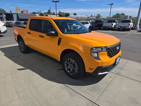 New 2026 Ford Maverick XLT w/ 4K Tow Package AWD/4WD image 7