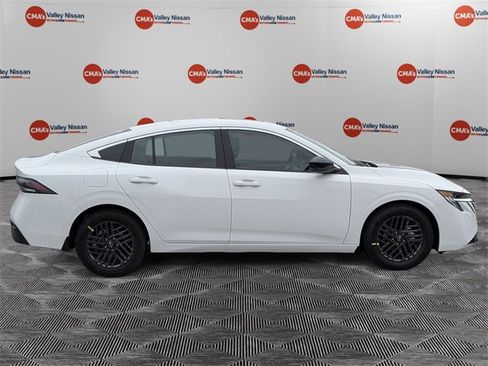 New 2026 Nissan Sentra SV w/ SV Convenience Package image 4