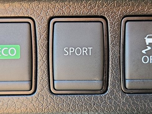 Used 2018 Nissan Sentra S w/ S Midnight Style Package FWD image 25