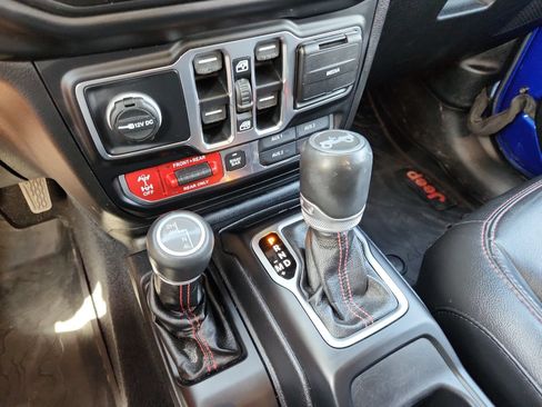 Used 2020 Jeep Wrangler Unlimited Rubicon AWD/4WD image 11