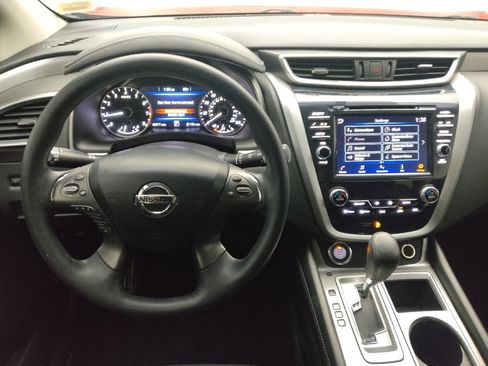 Used 2019 Nissan Murano S FWD image 22