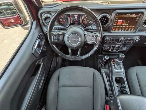 Used 2021 Jeep Wrangler Unlimited Sport AWD/4WD image 17